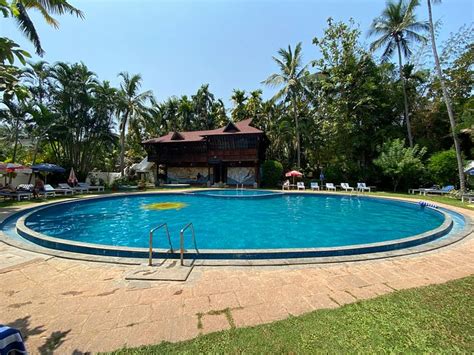 akhil beach resort